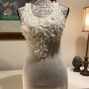 **CLEARANCE** Charlotte Russe, size small, floral feminine ivory tank top
